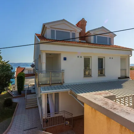 Pasalic Novi - Hr-11038-01 By Interhome *